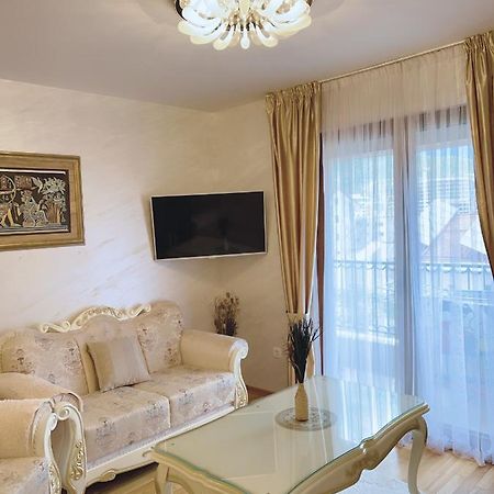 Buddha City Apartment Будва Екстериор снимка