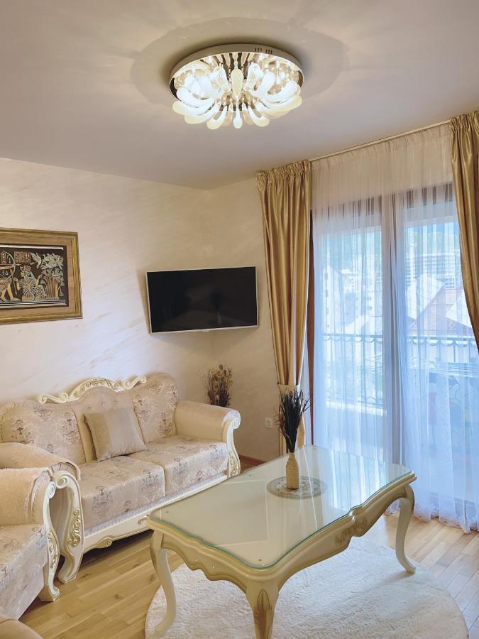 Buddha City Apartment Будва Екстериор снимка