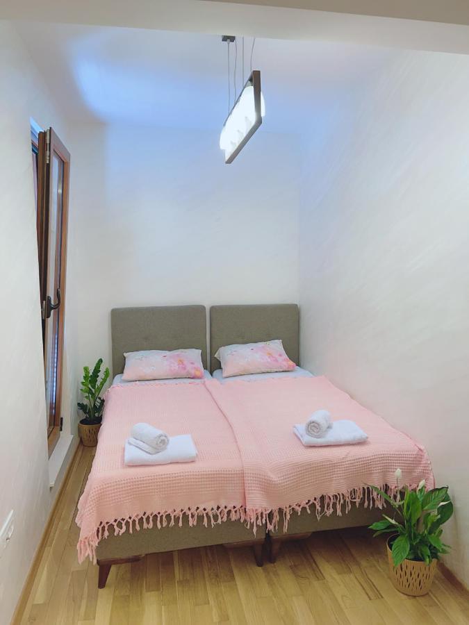 Buddha City Apartment Будва Екстериор снимка