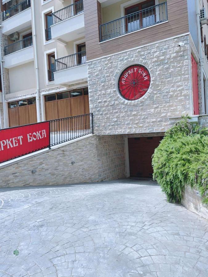 Buddha City Apartment Будва Екстериор снимка
